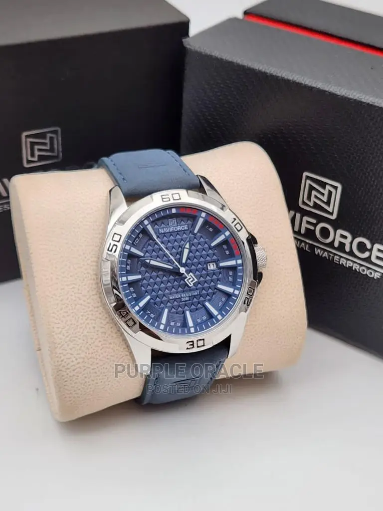 Classic Vintage NAVIFORCE Men's Comfy Outdoor Watch