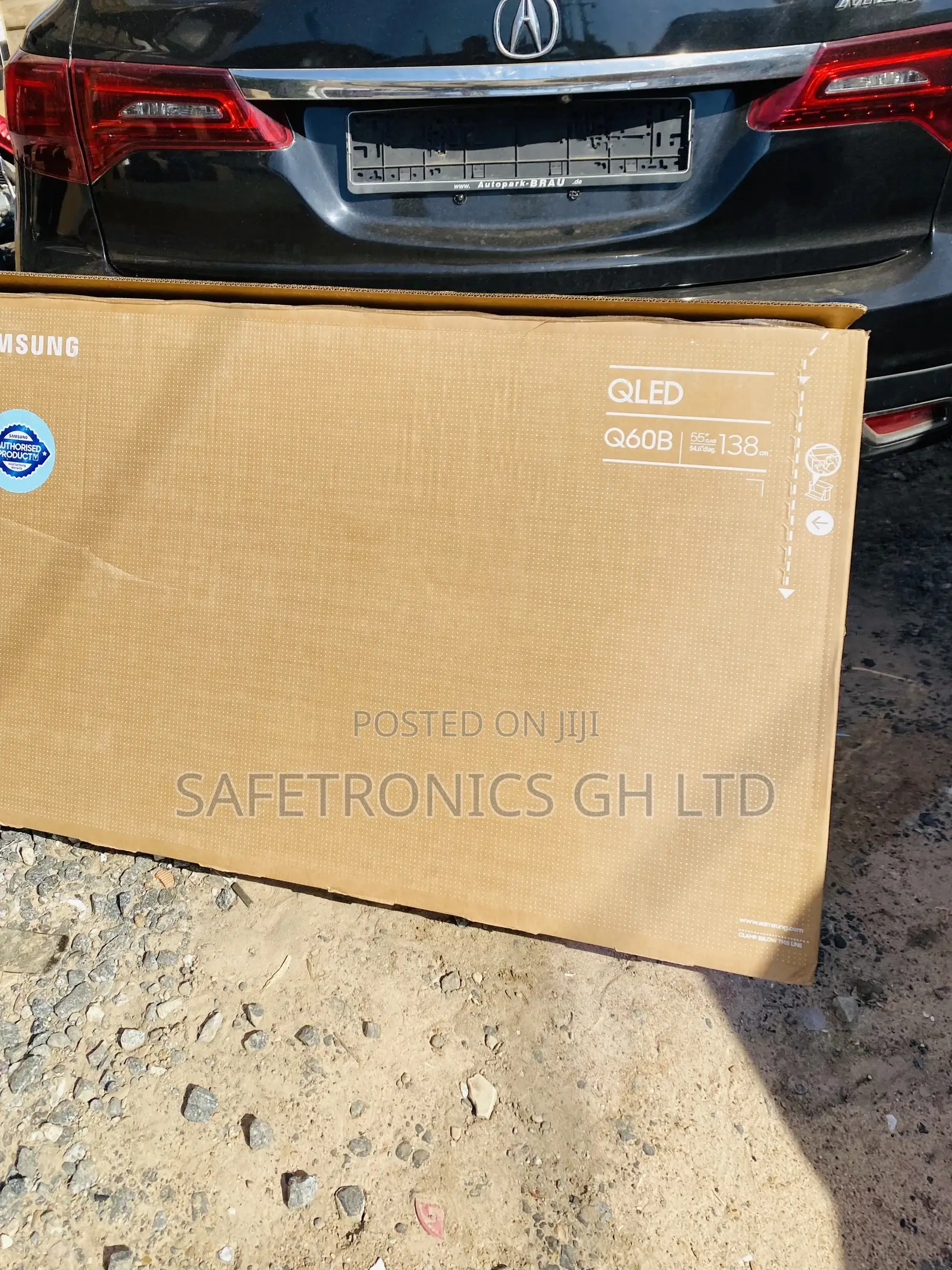 Unique Samsung 55 Inches Glossy QLED Clear Q60B Tv 