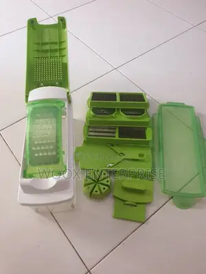 Vegetable/Fruit Nicer Dicer