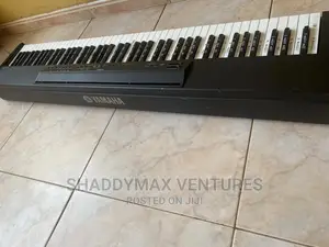 Yamaha P 80 Electric Piano