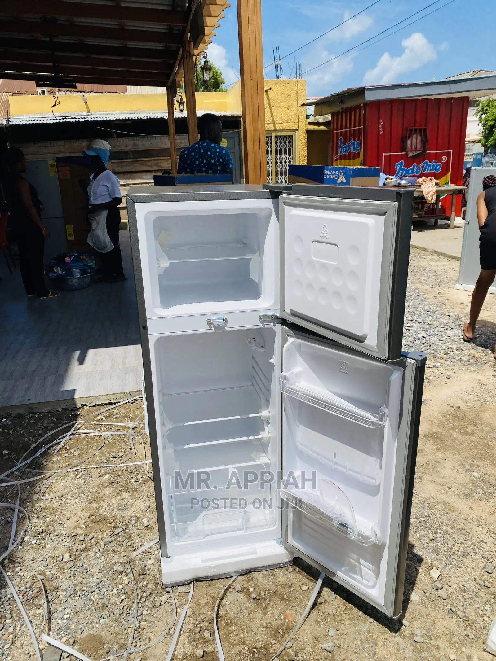 High Quality Pearl 212ltr Top Mount Freezer Fridge(PF-228)