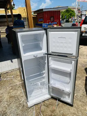 Original Pearl PF-228 Refrigerator at Best Price(212ltr)