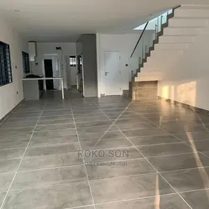 3bdrm Duplex in Dr Roko, Adenta for sale