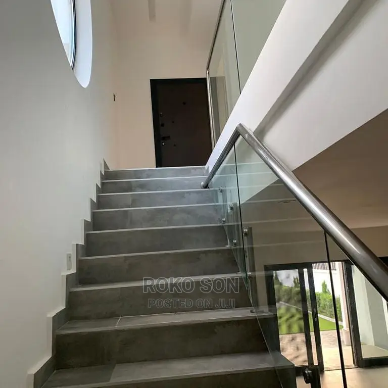 3bdrm Duplex in Dr Roko, Adenta for sale