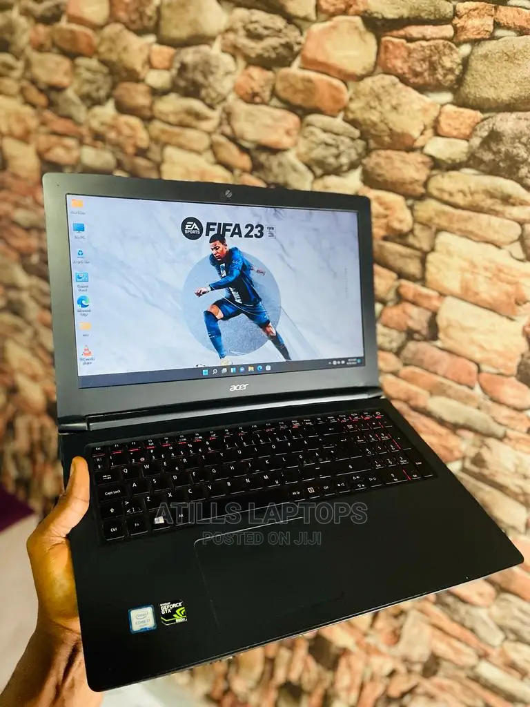 Laptop Acer Aspire VN7-592G 12GB Intel Core I7 SSD 512GB