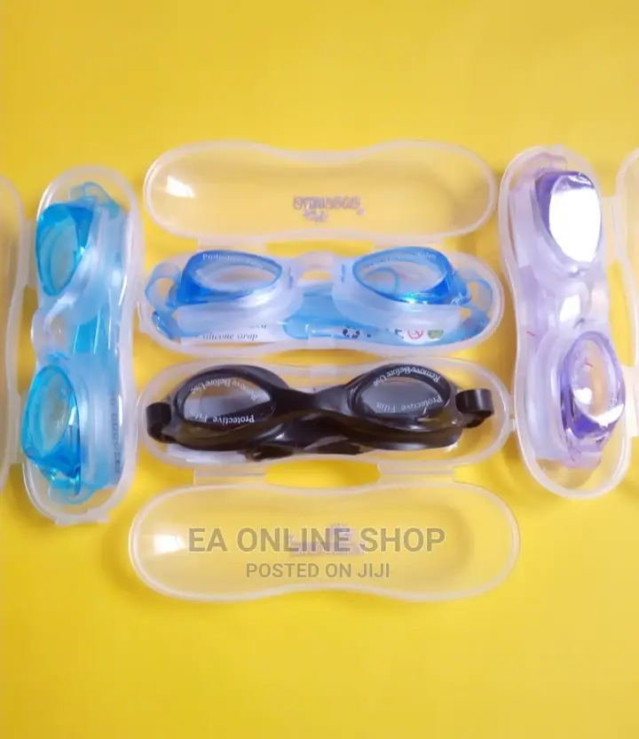 Swimming Goggles Kids and Adults.