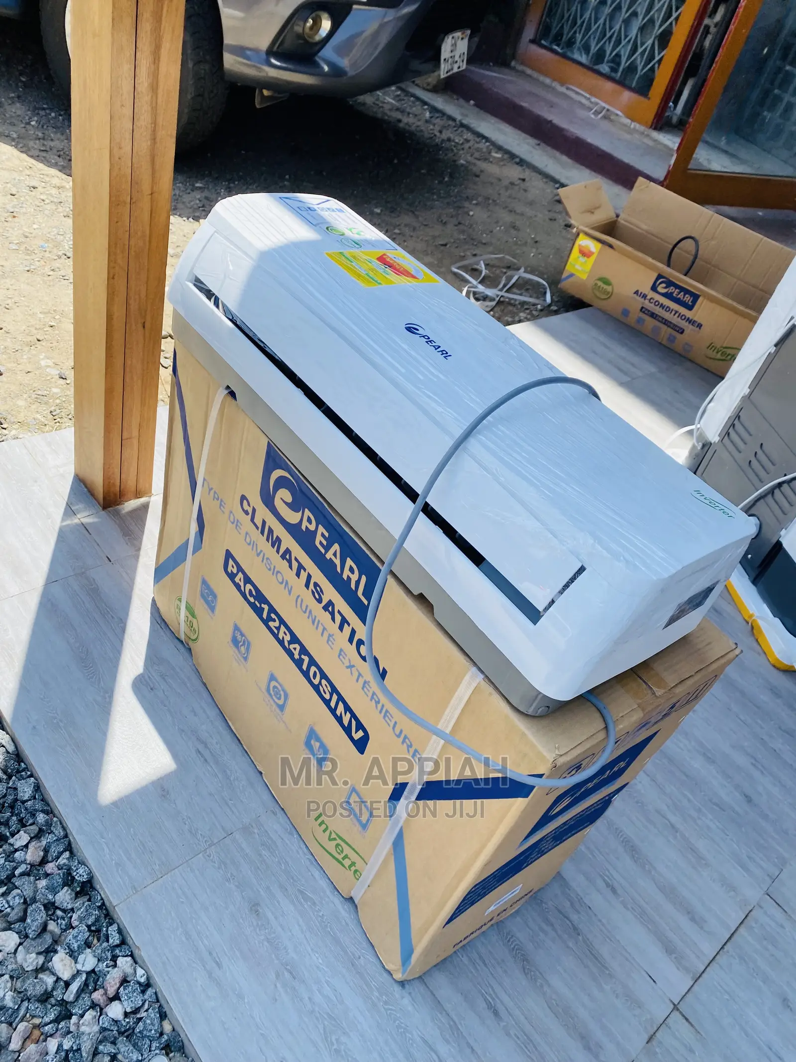 Authentic Pearl(12R410S)1.5HP Inventer Air Conditioner.$