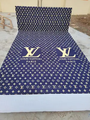 Inbuilt Double Bed