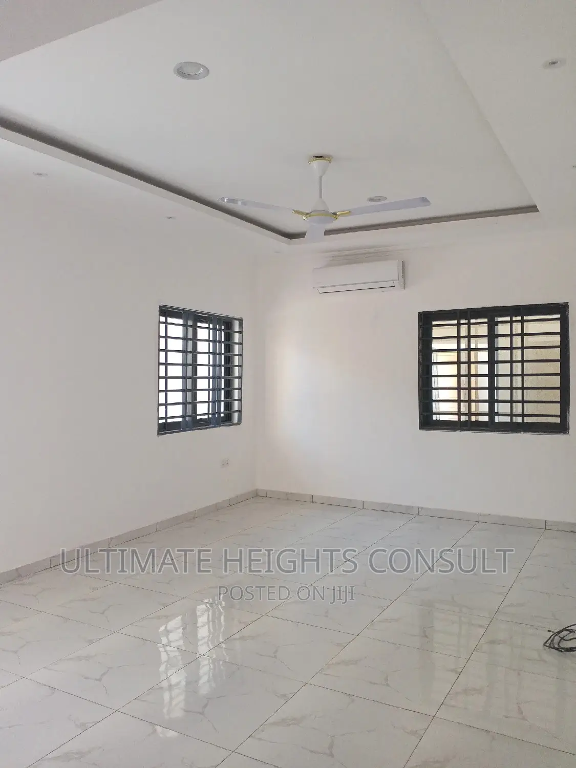 4bdrm Townhouse/Terrace in Achimota Mile 7 for Sale