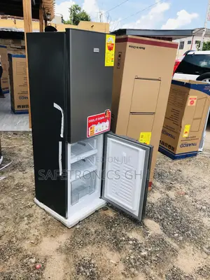 240BF Zara Refrigerator Doubledoor Bottomfreezer 