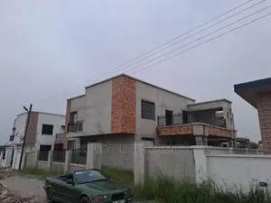Furnished 4bdrm Duplex in B2Properties Agency, Kumasi Metropolitan