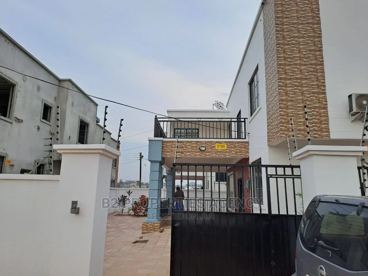 Furnished 4bdrm Duplex in B2Properties Agency, Kumasi Metropolitan