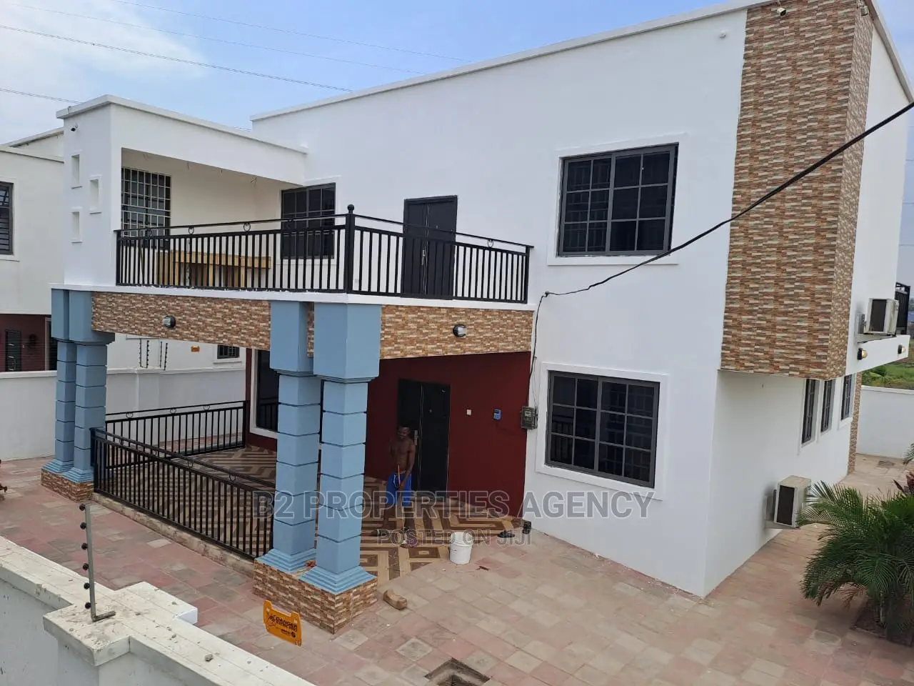 Furnished 4bdrm Duplex in B2Properties Agency, Kumasi Metropolitan