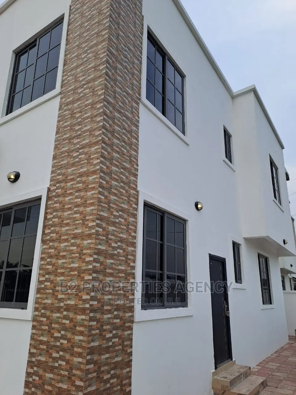 Furnished 4bdrm Duplex in B2Properties Agency, Kumasi Metropolitan