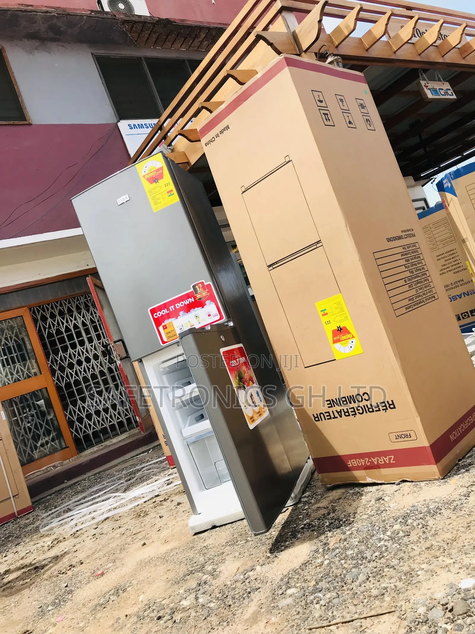 Zara-240bf Refrigerator Sealed in Box Bottomfreezer 