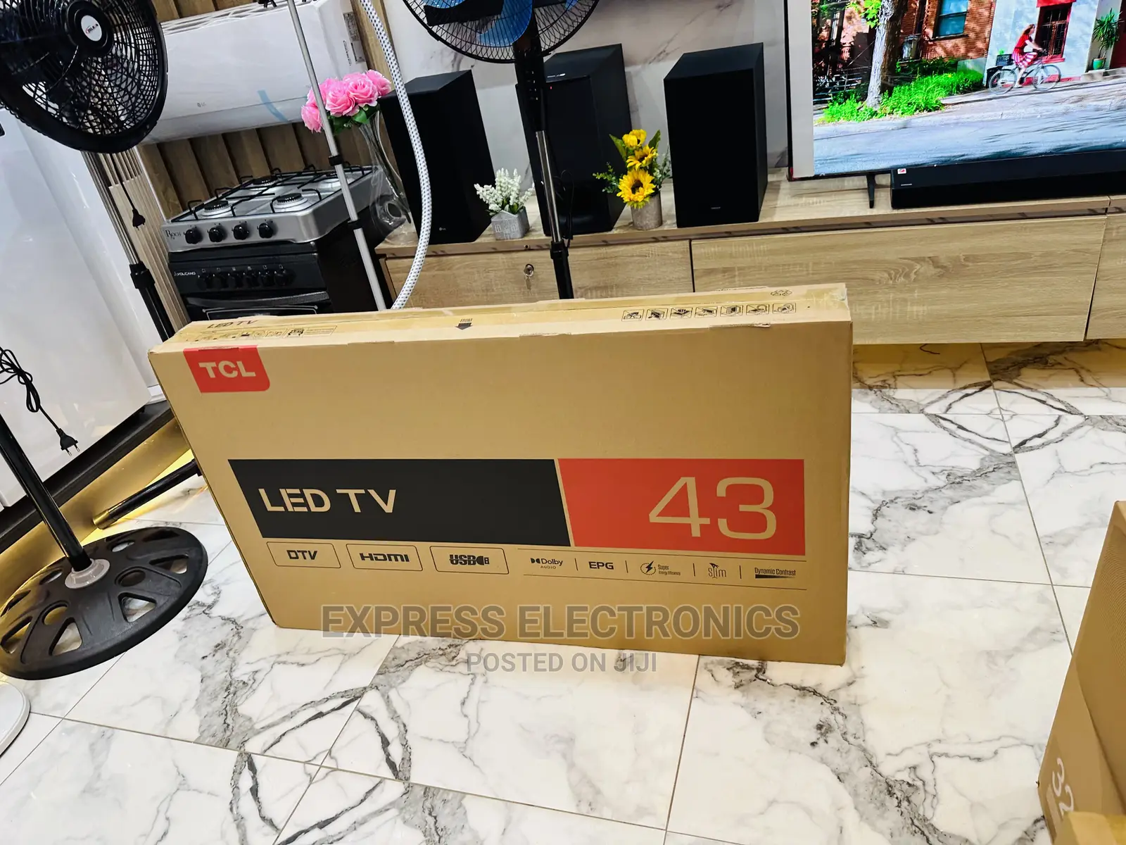 Smart Volume Sleek TCL FHD D3200 43” Digital Satellite