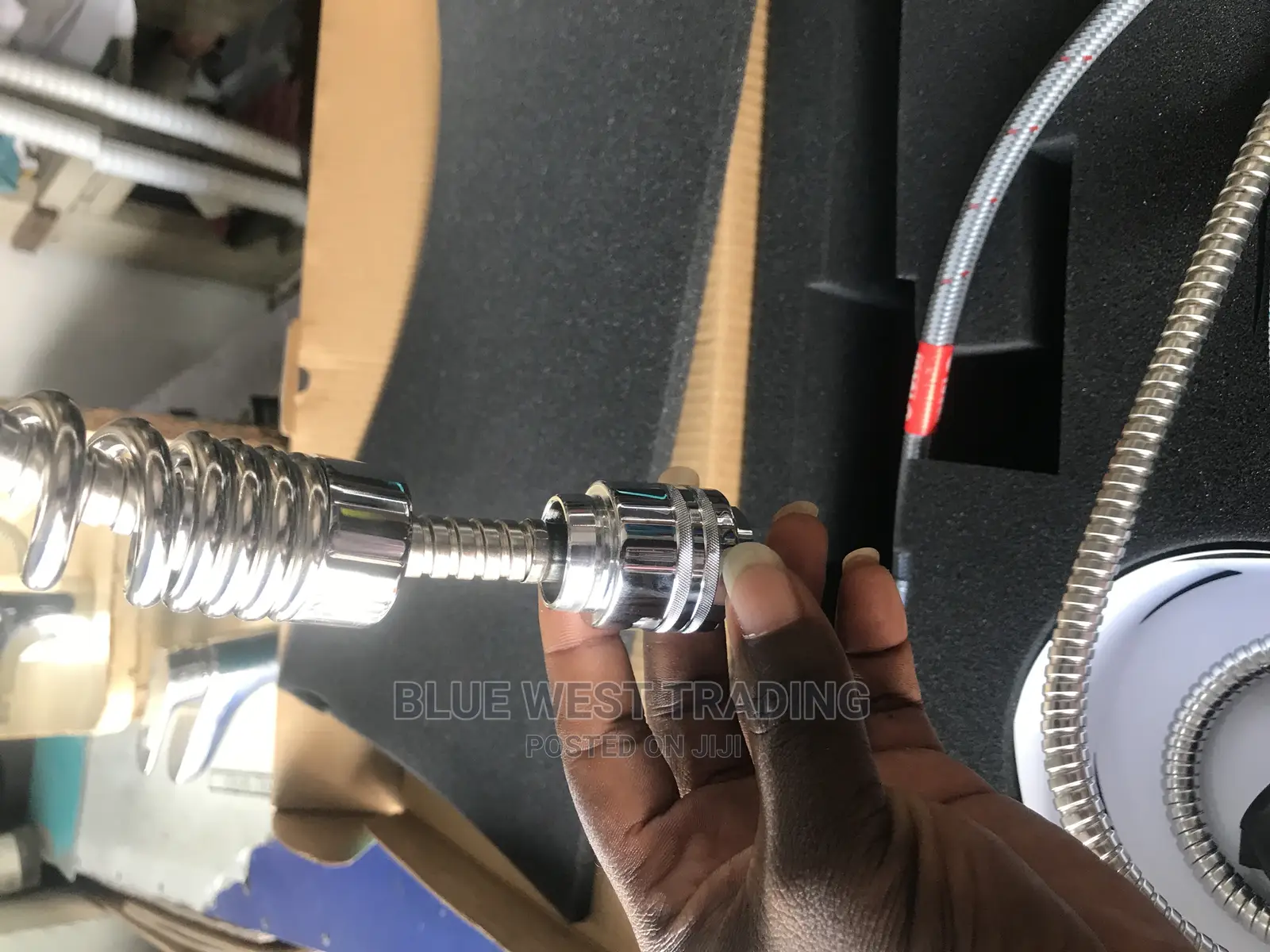 Pull Out Sink Tap - Pull Out Sink Faucet VADO