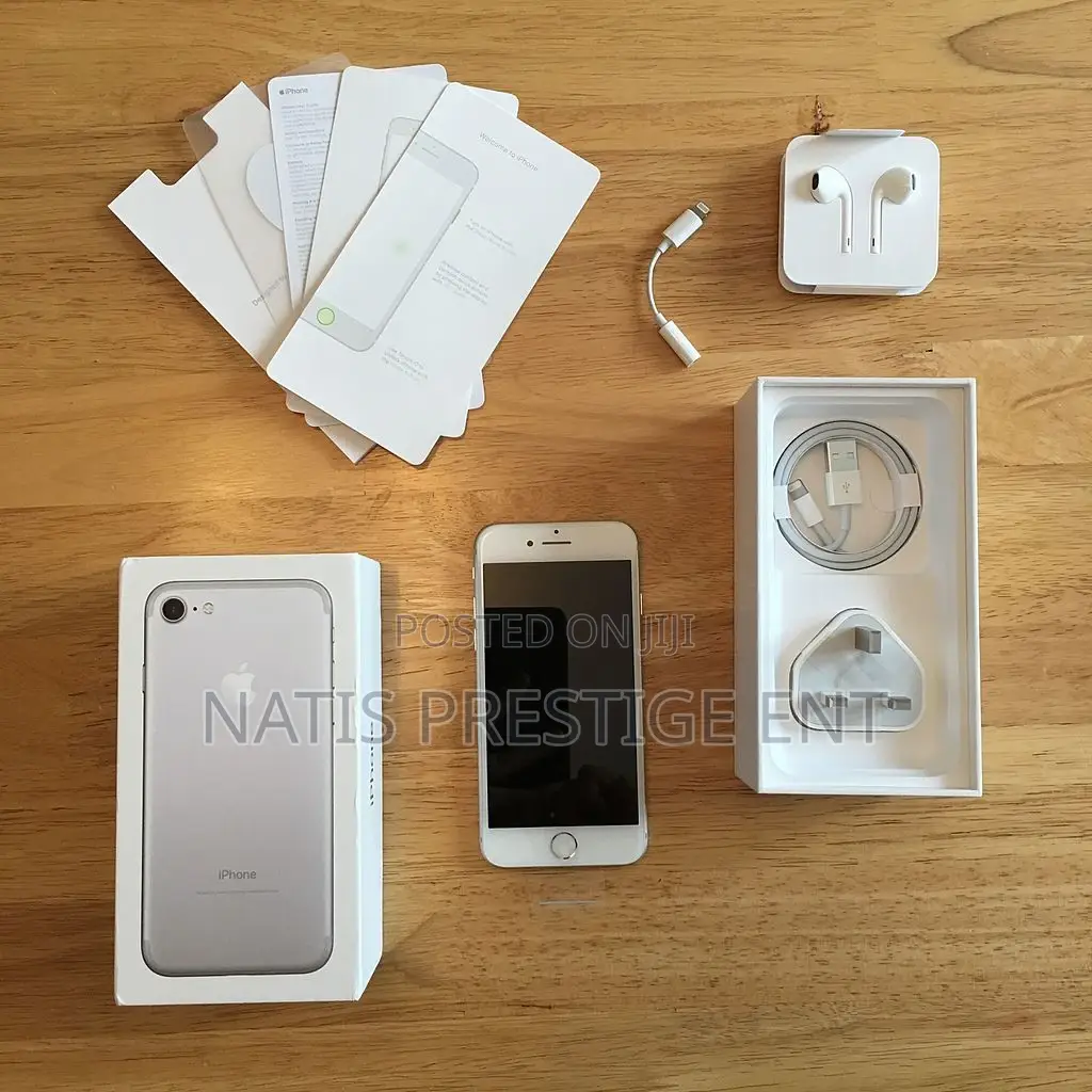 New Apple iPhone 7 32 GB Gold