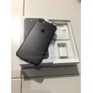New Apple iPhone 7 32 GB Black