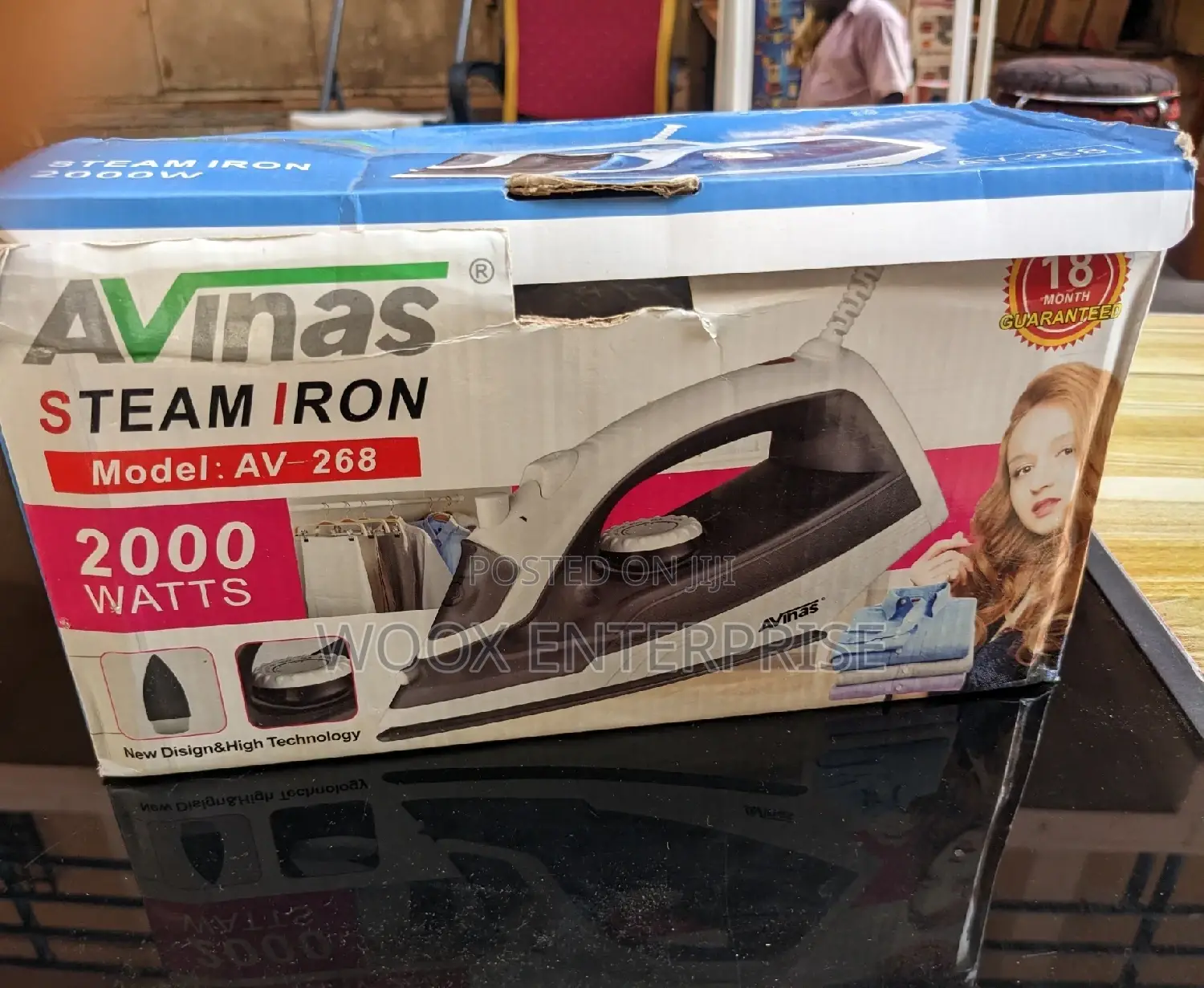 Avinas Steam Iron