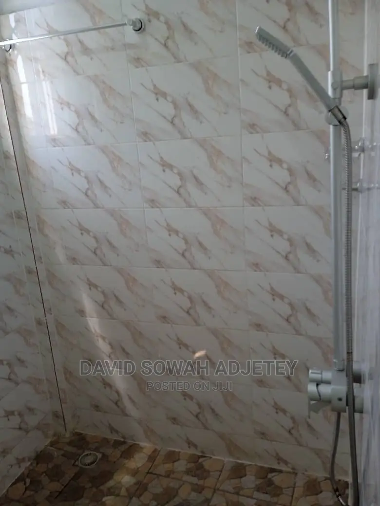 2bdrm Apartment in Anglican, Teshie for rent