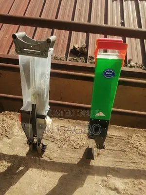 Planter With Fertiliser Compact