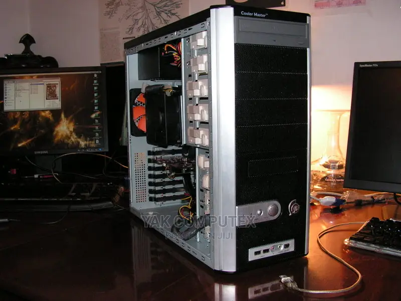 Gigabyte GA-H110MSTX-HD3-ZK 16GB Intel Core i7 HDD 750GB