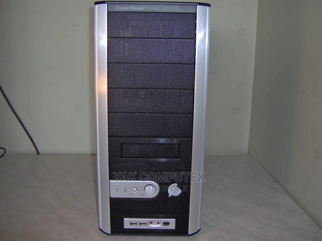 Gigabyte GA-H110MSTX-HD3-ZK 16GB Intel Core i7 HDD 750GB