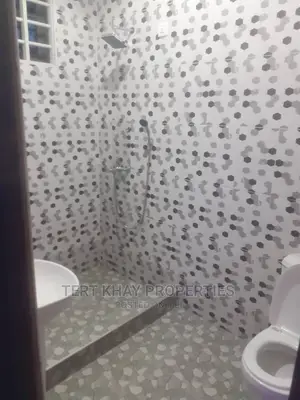 9bdrm House in Greda Estate for sale