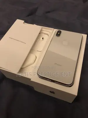 New Apple iPhone XS Max 64 GB Silver