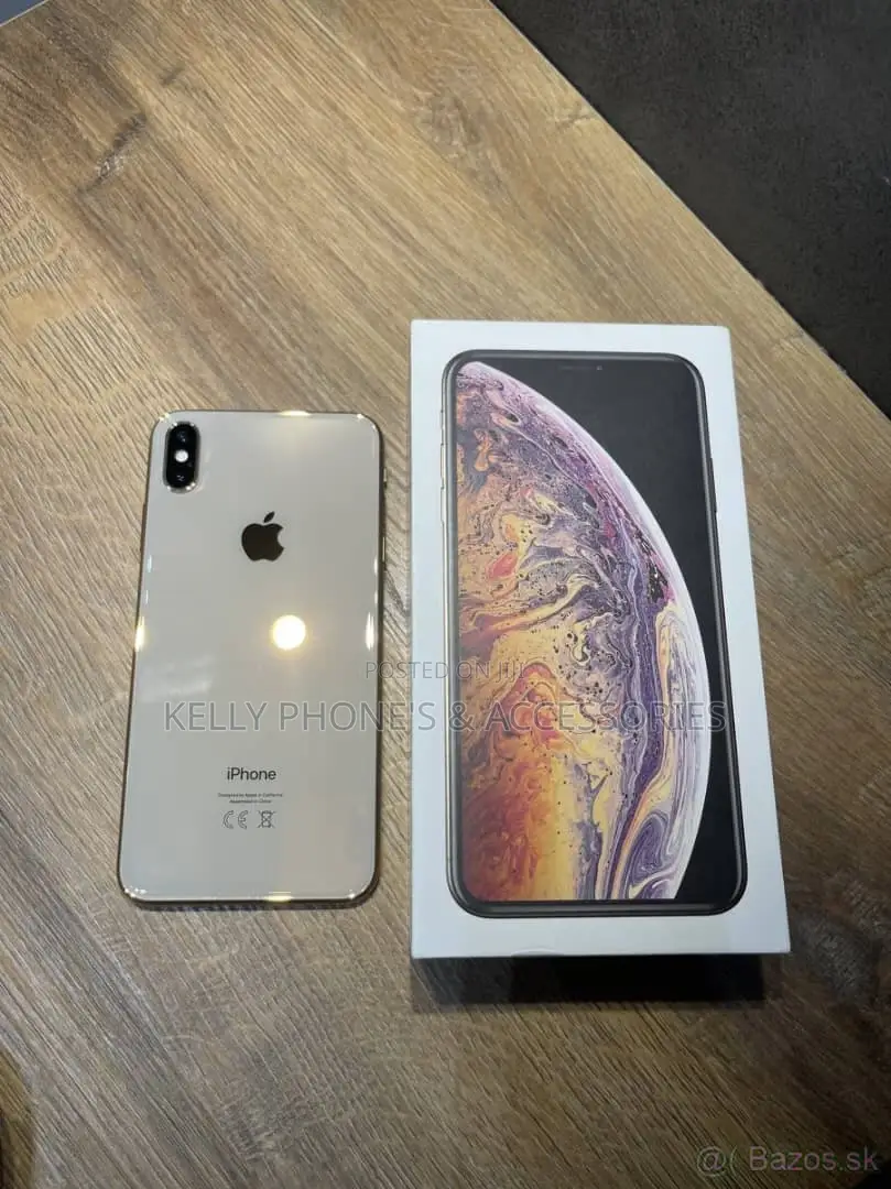 New Apple iPhone XS Max 64 GB Silver