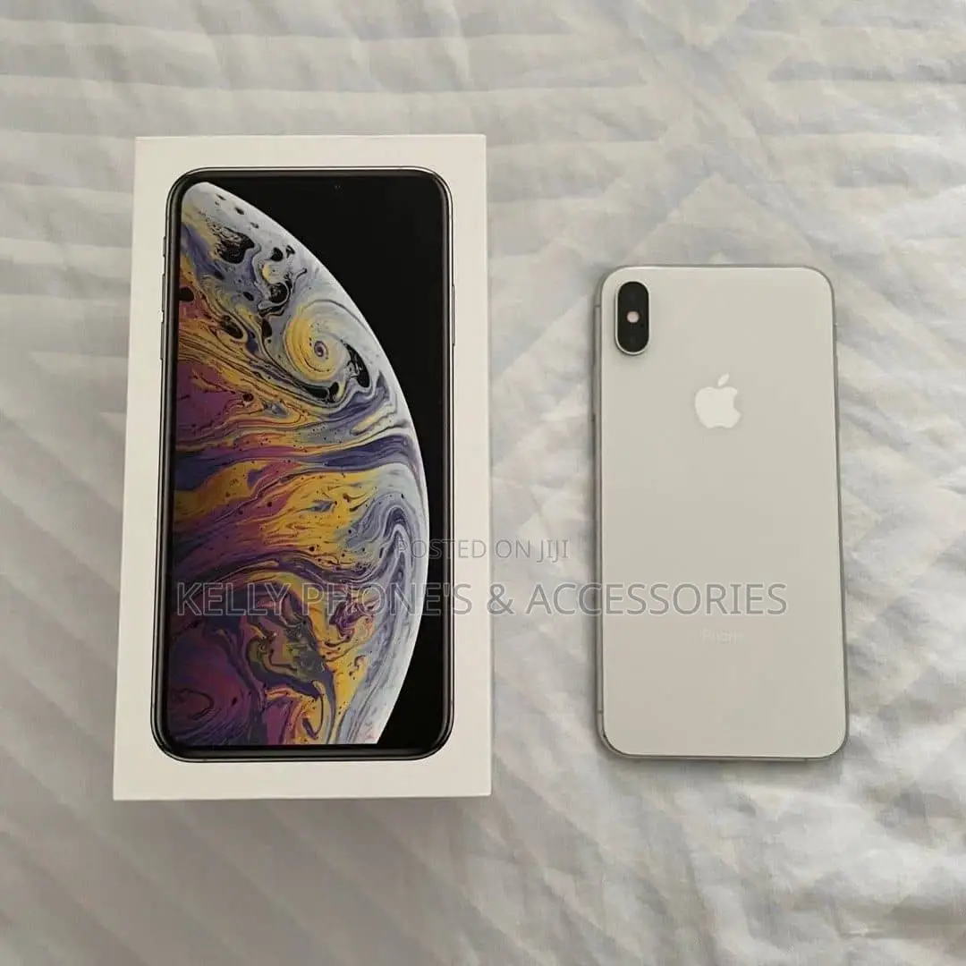 New Apple iPhone XS Max 64 GB Silver