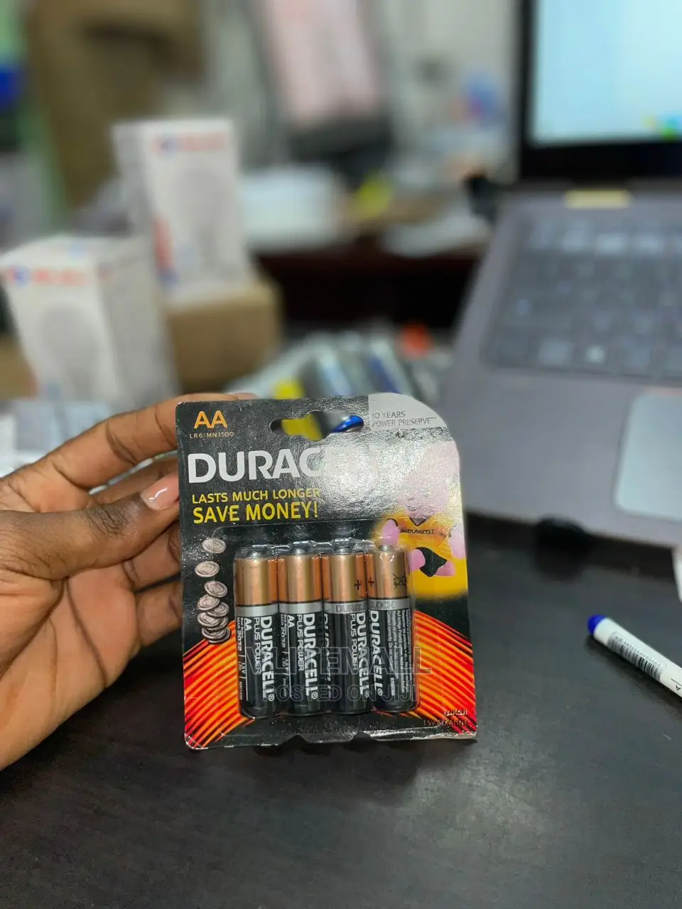 Duracell Alkaline Battery AA LR6
