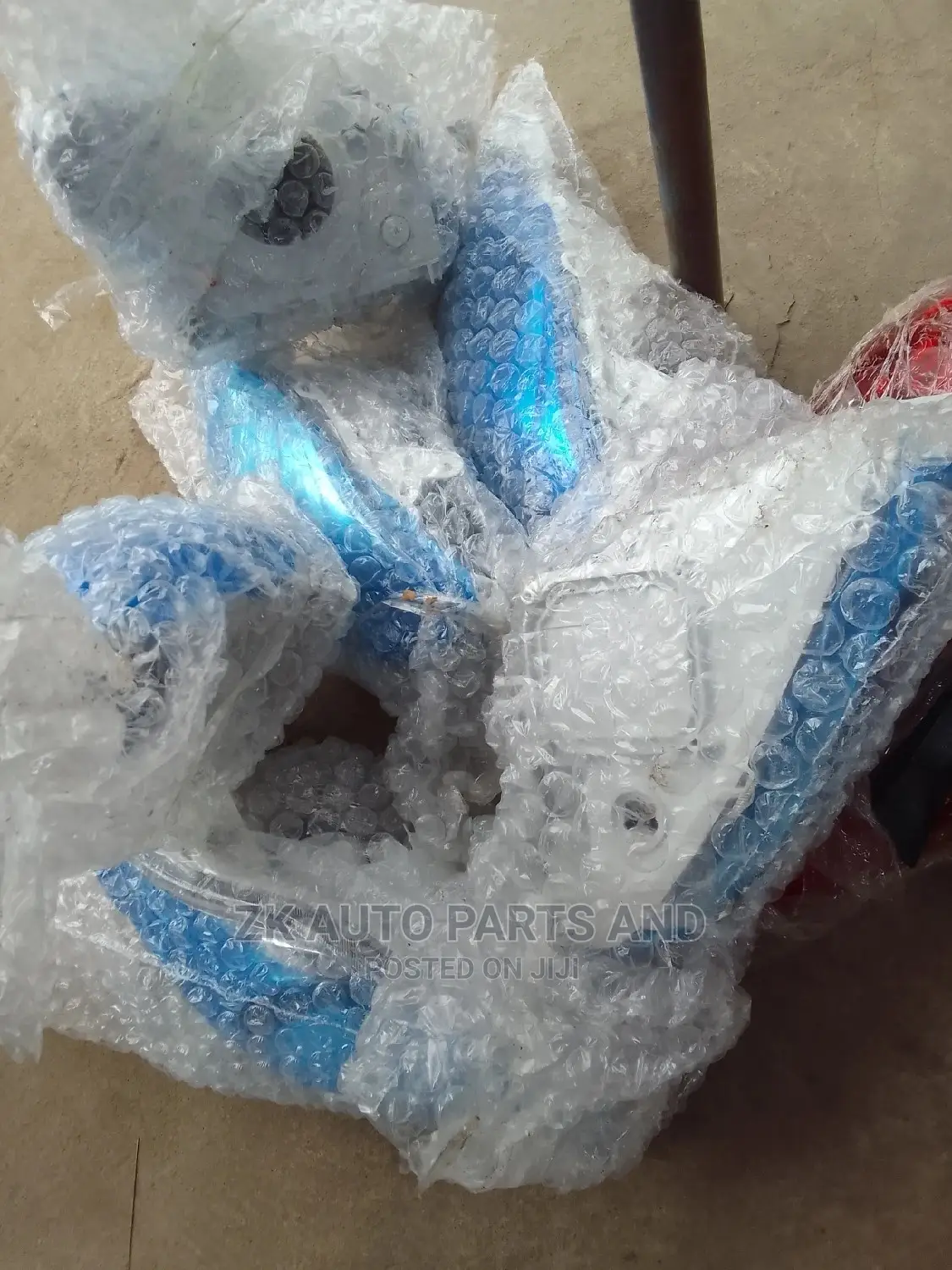 Headlights for Toyota Yaris 2009