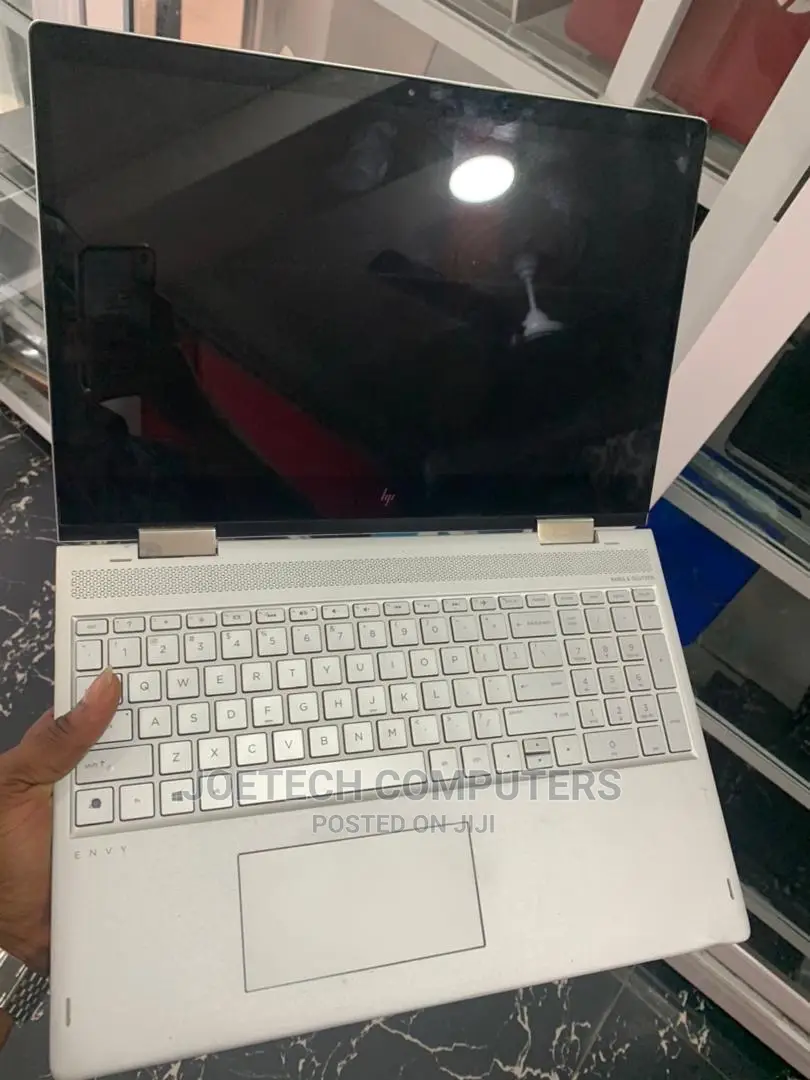 Laptop HP Envy X360 8GB Intel Core I5 HDD 1T