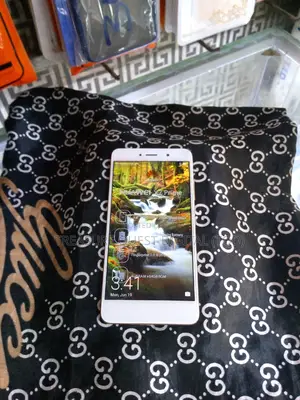 Huawei Y7 Prime 64 GB Gold