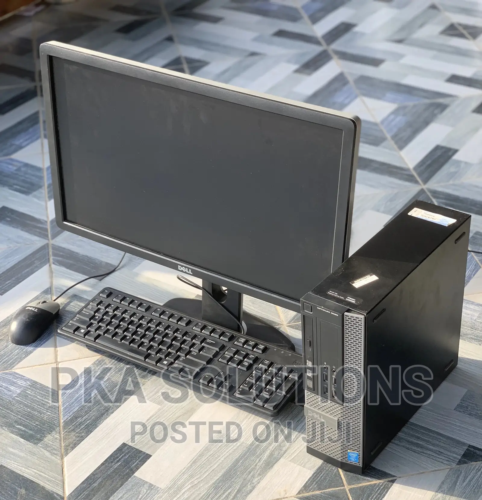 Desktop Computer Dell 4GB Intel Core I3 HDD 250GB