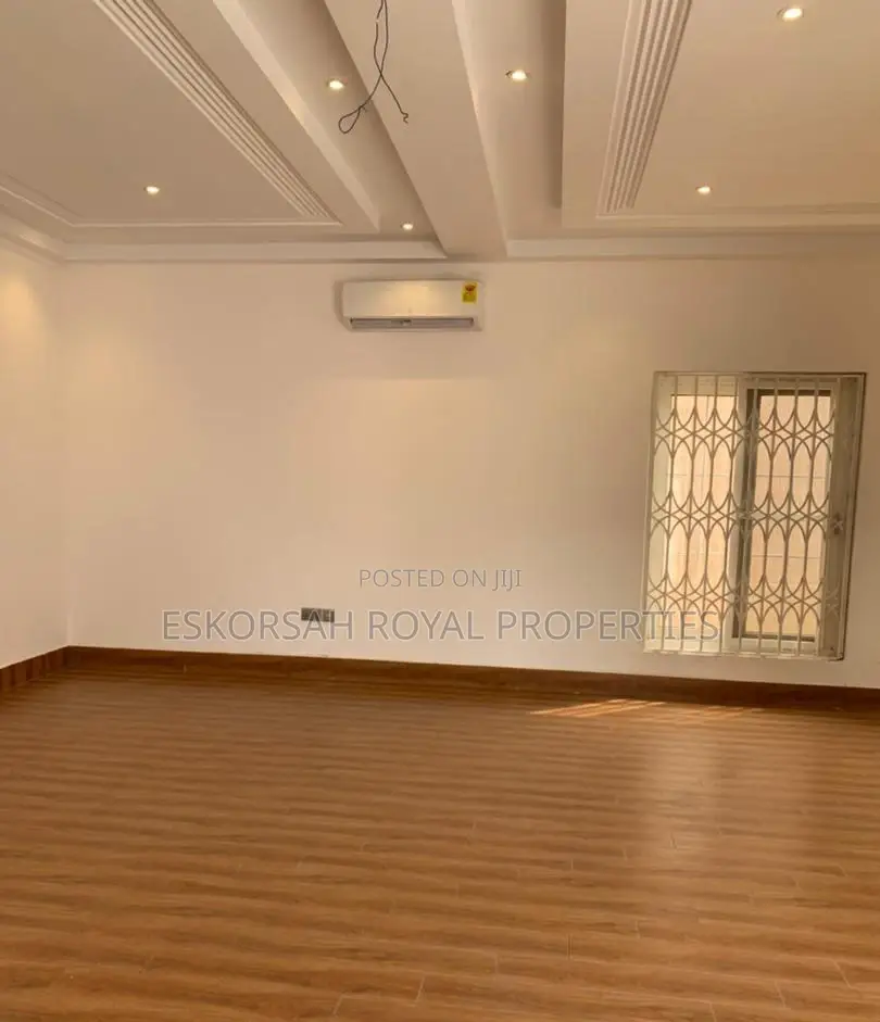 4bdrm House in East Legon , Adjiriganor for rent