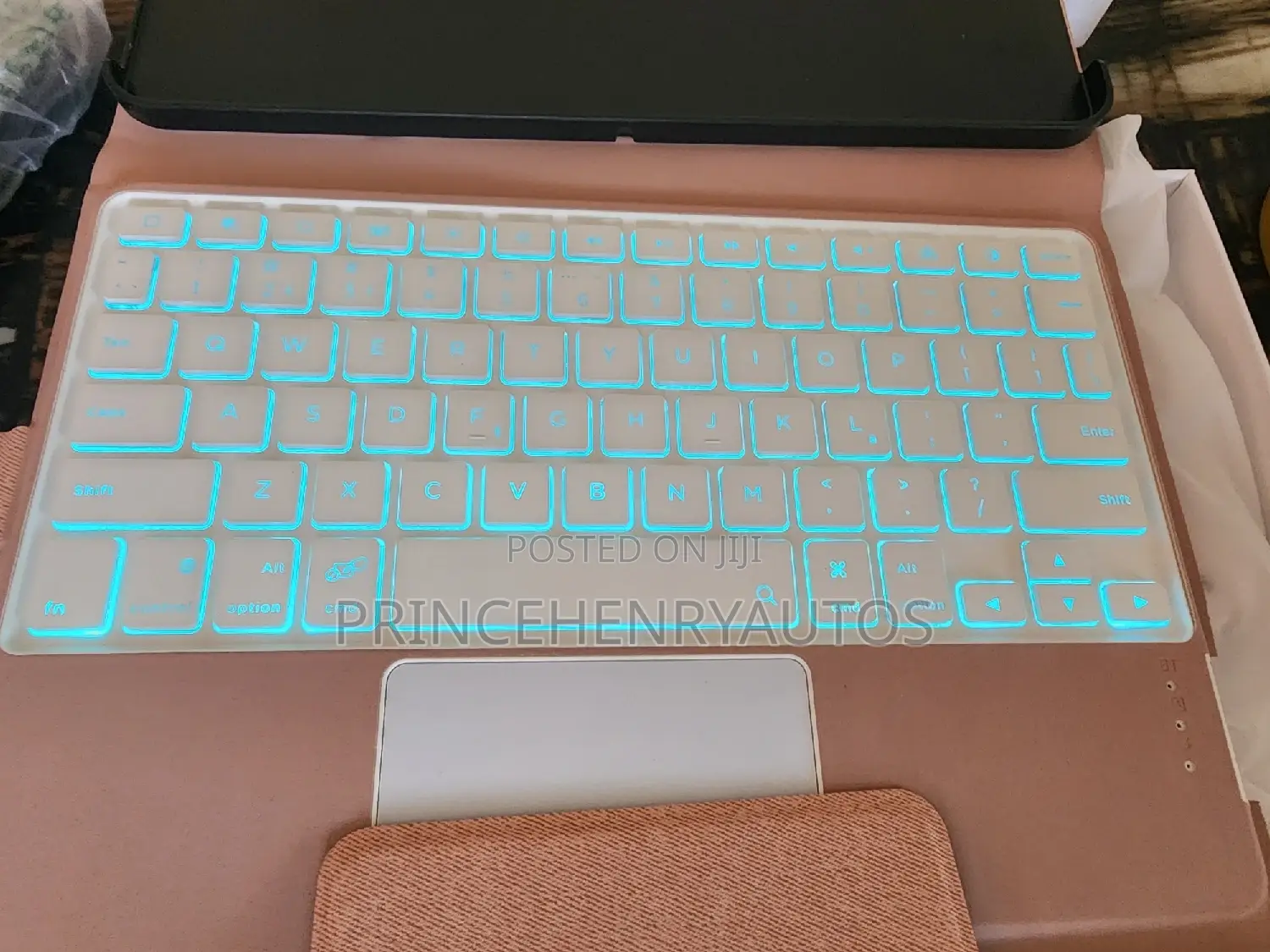 Svmpena iPad 10.9/ iPad Pro 11 Keyboard Case With Touchpad