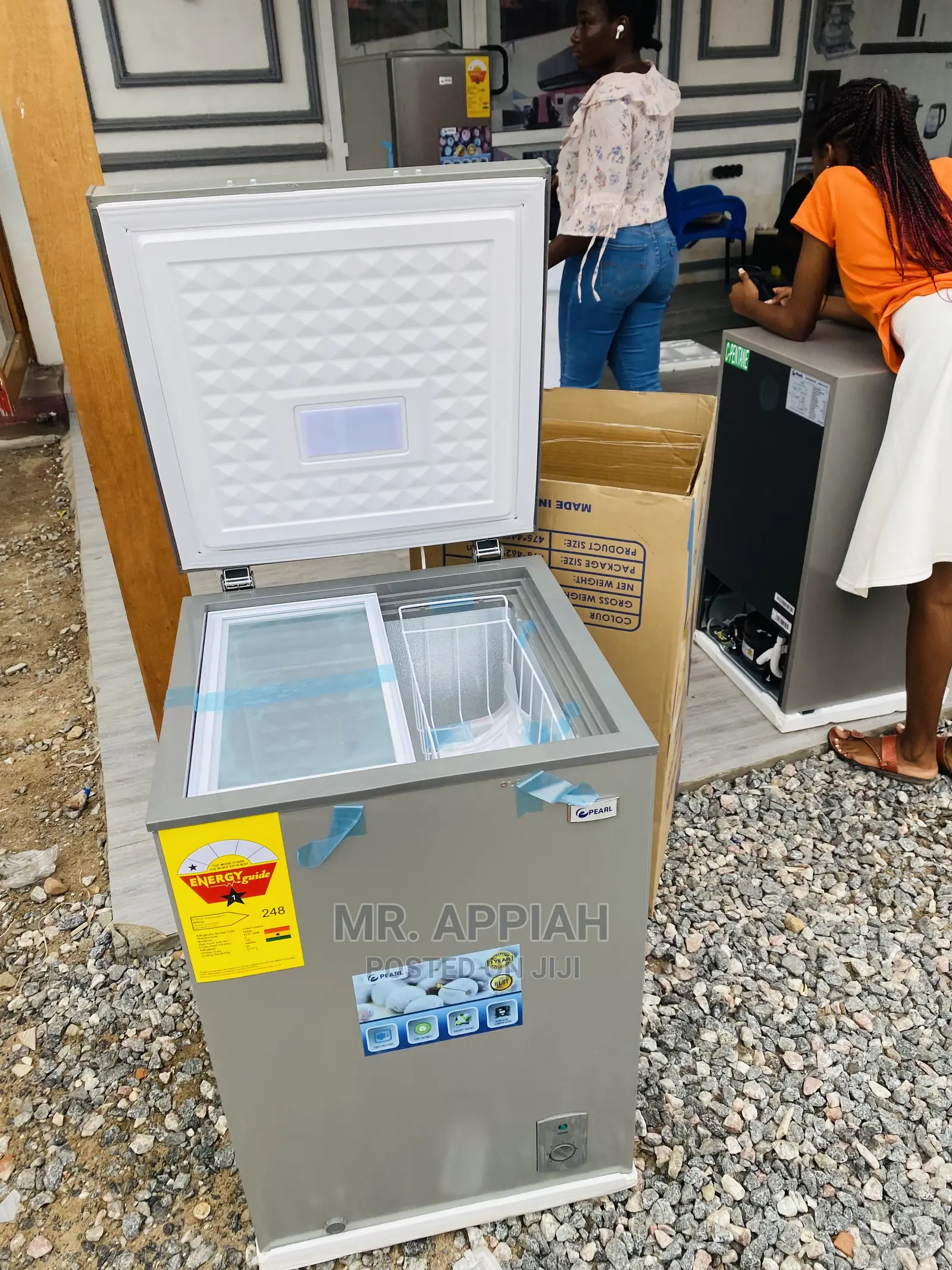 Extremely Chilling Pearl Chest Freezer + Lock Key(PCF-)