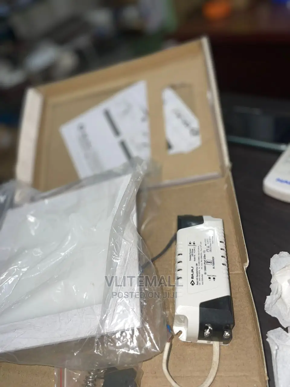 Bajaj Conduit Light 12W Square Shape
