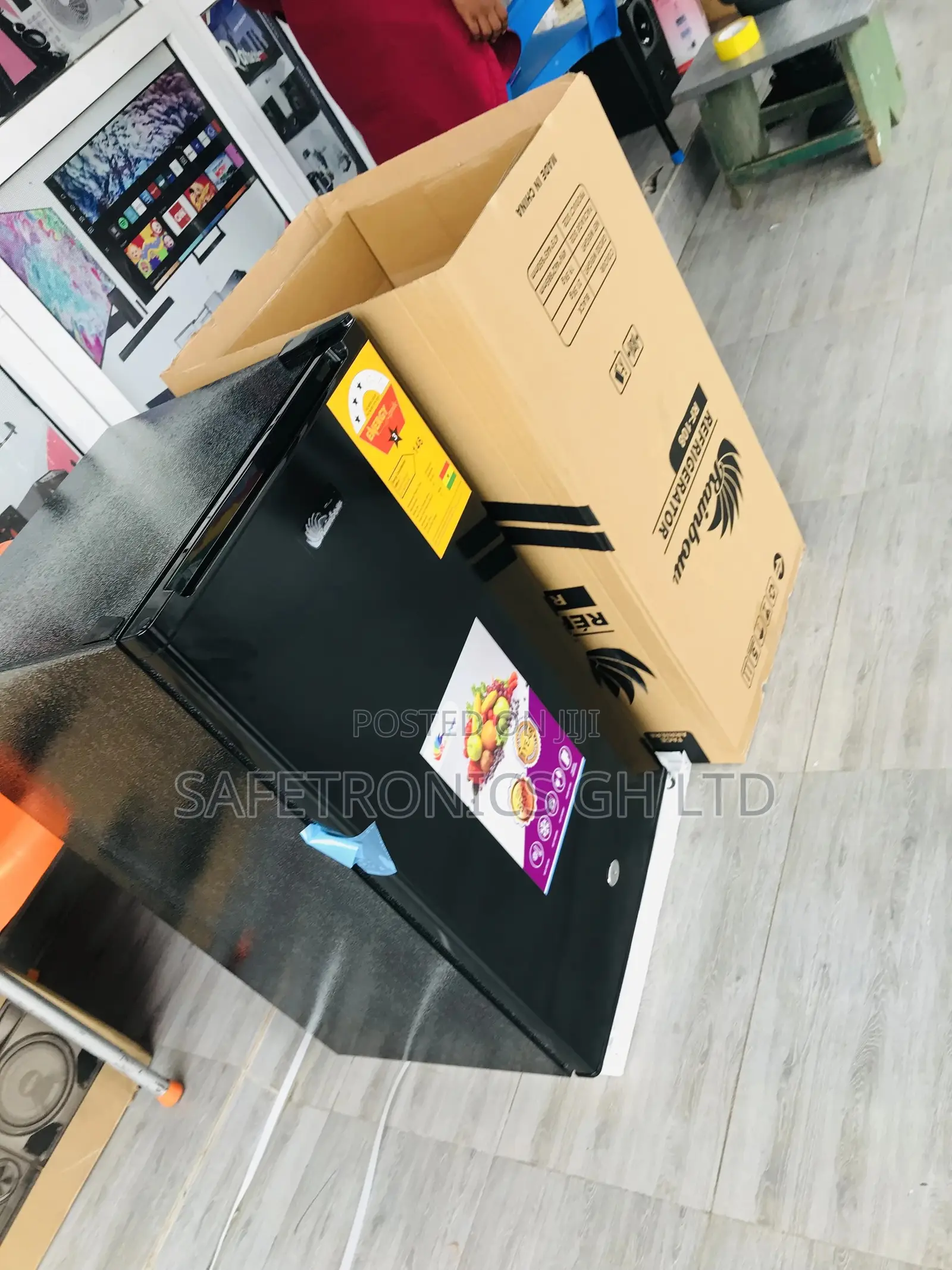 High Quality 93ltrs Singledoor Rainbow Topfreezer Tabletop