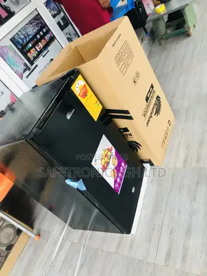 High Quality 93ltrs Singledoor Rainbow Topfreezer Tabletop
