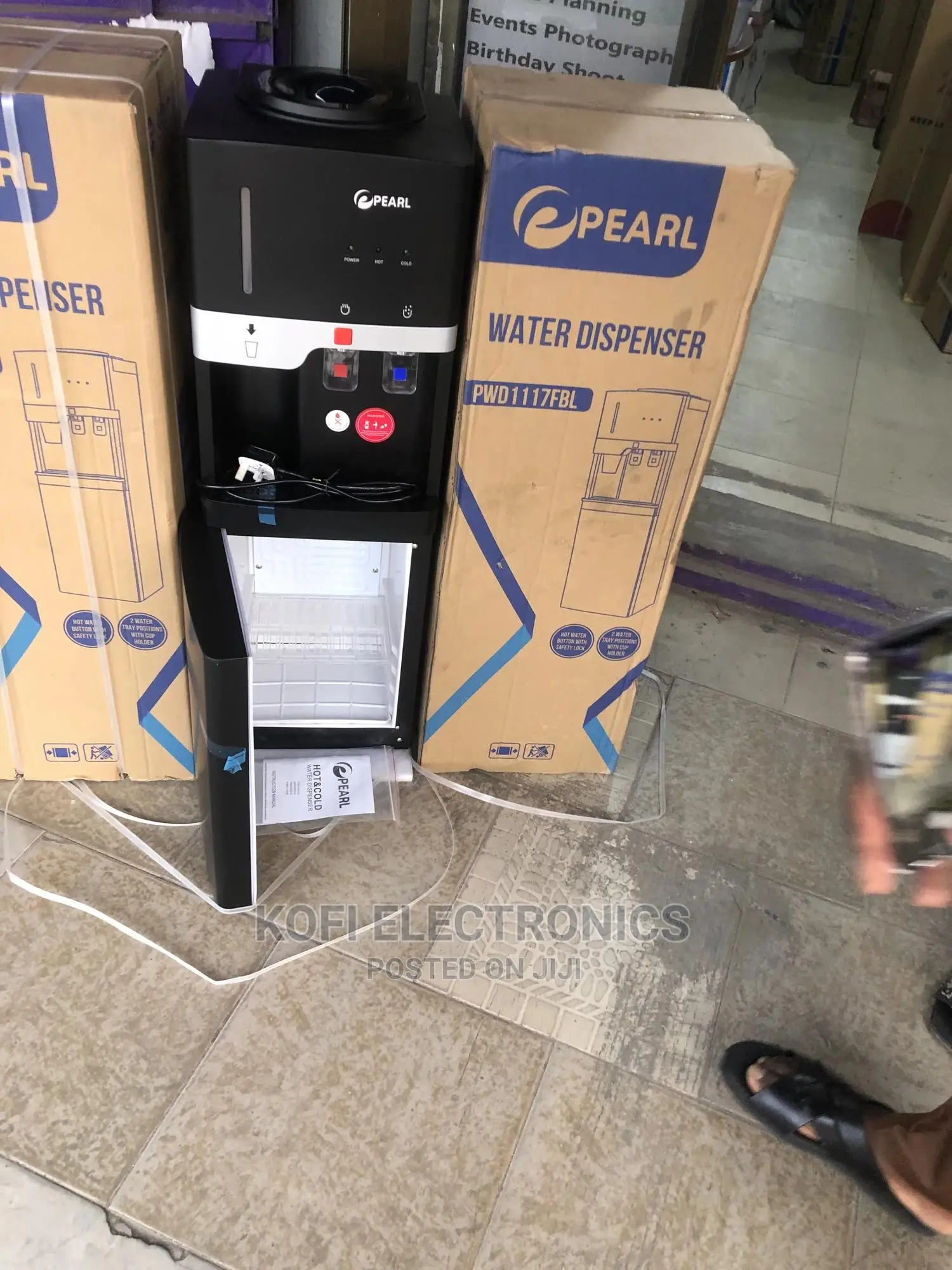New in Box Pearl Water Despenser (Pwd-1117fbl)