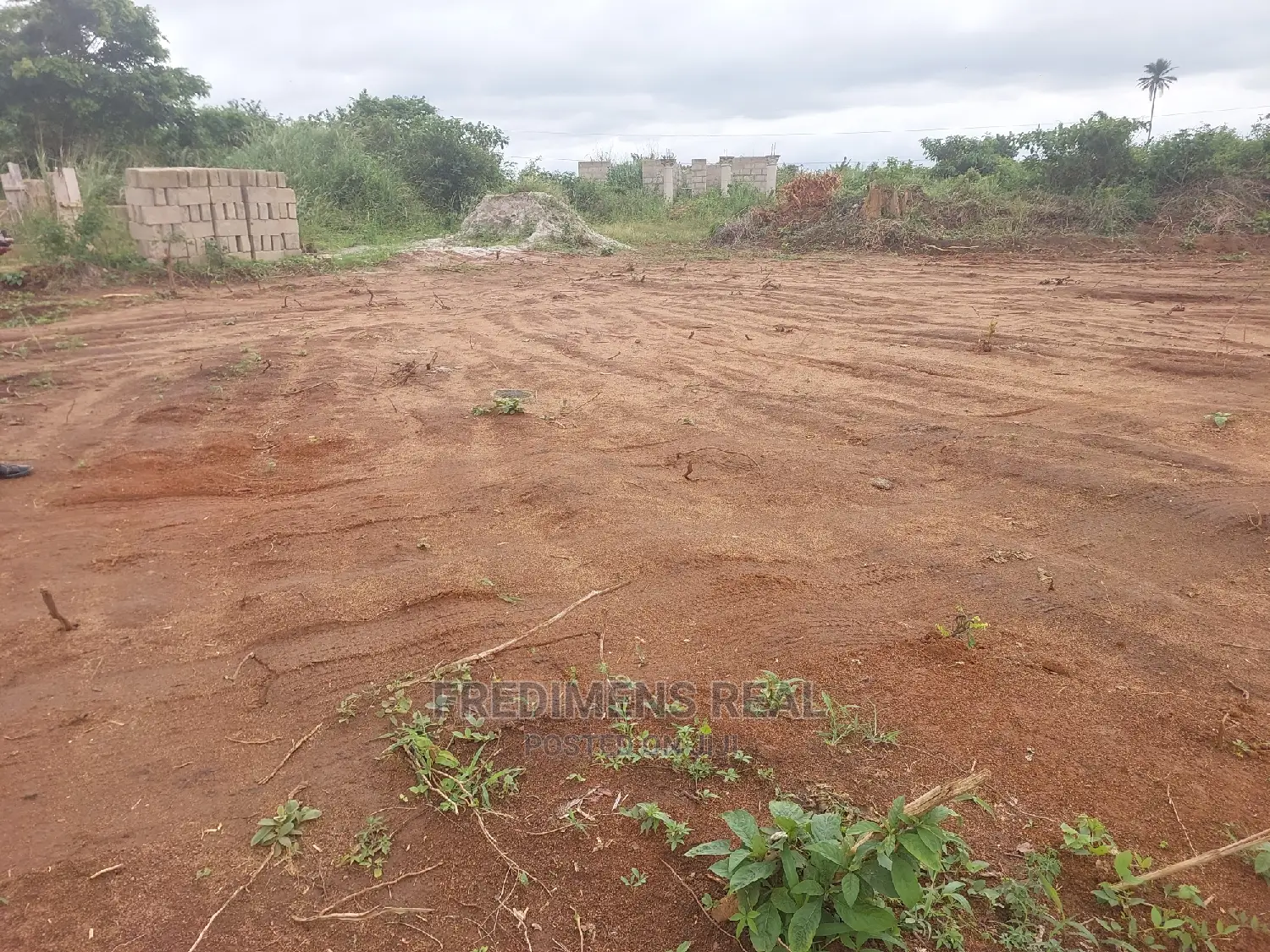 A Half Plot at Adesina for Sale