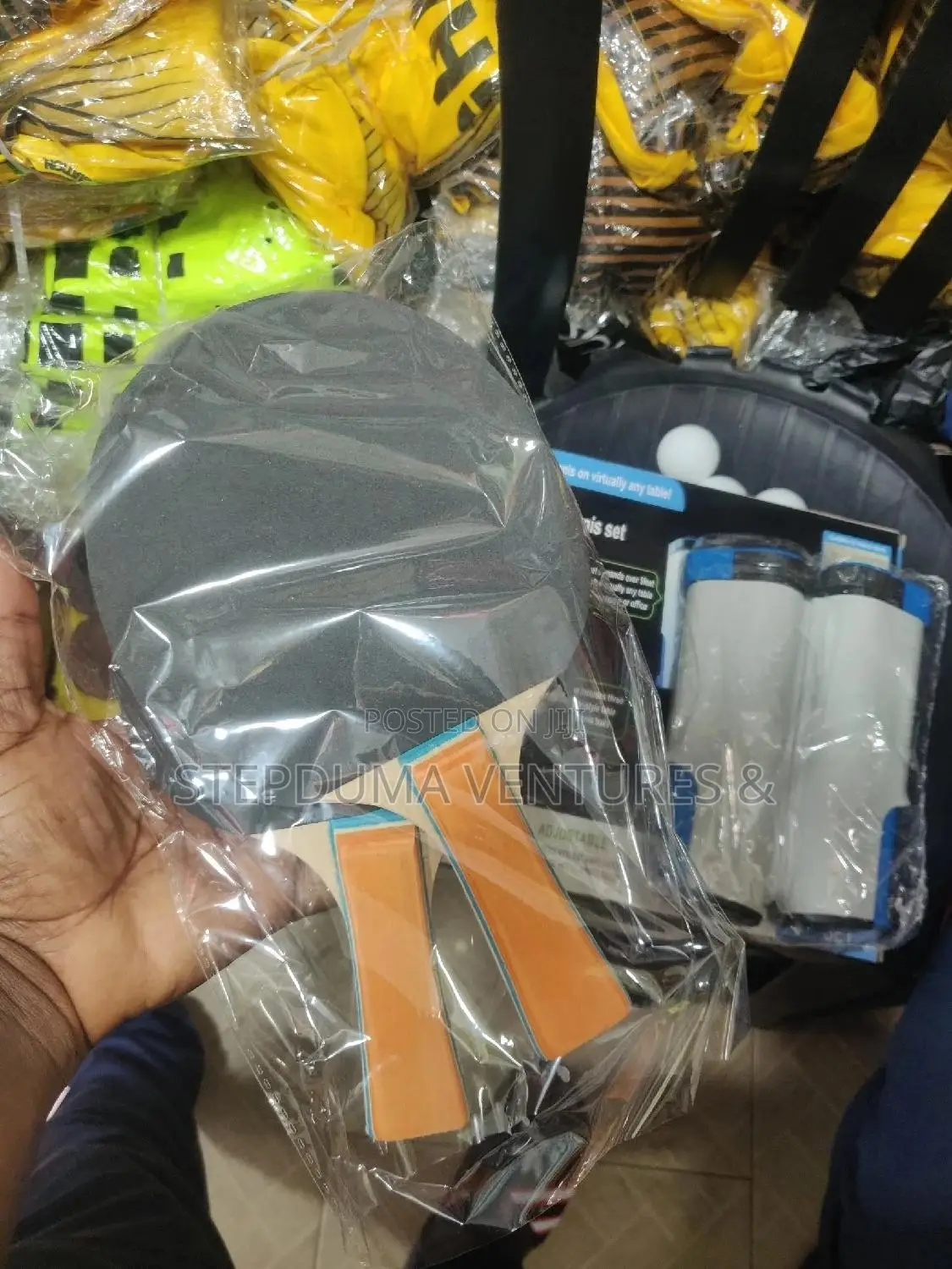 Set of Tennis Racket(Pair Bats) / 3 Balls / Stretchable Nets