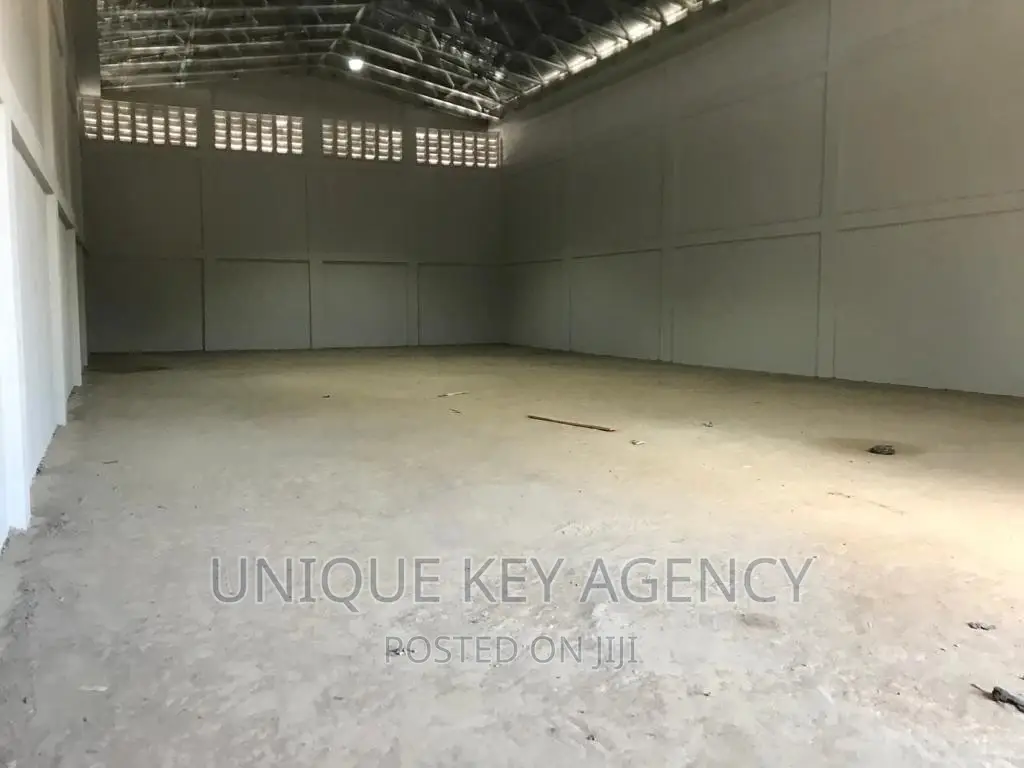 400 Square Meters Space to Let