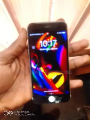 Apple iPhone 6s 64 GB Silver