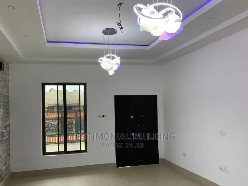 4bdrm House in Testimonial Building, Oyarifa for sale