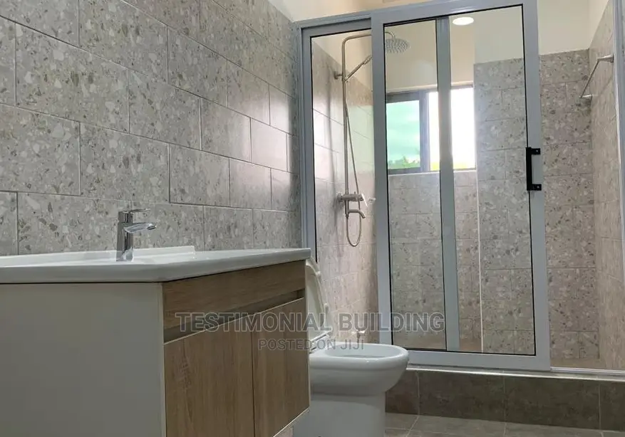 4bdrm House in Testimonial Building, Oyarifa for sale